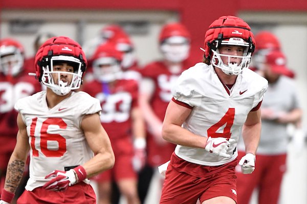 Offense steps up entering final week of Arkansas spring drills