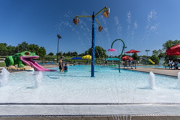 swimming pools open for family swim