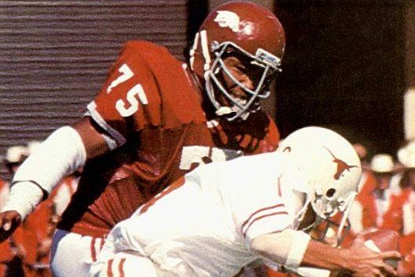 WholeHogSports - Time is now to put Hampton in the College HOF