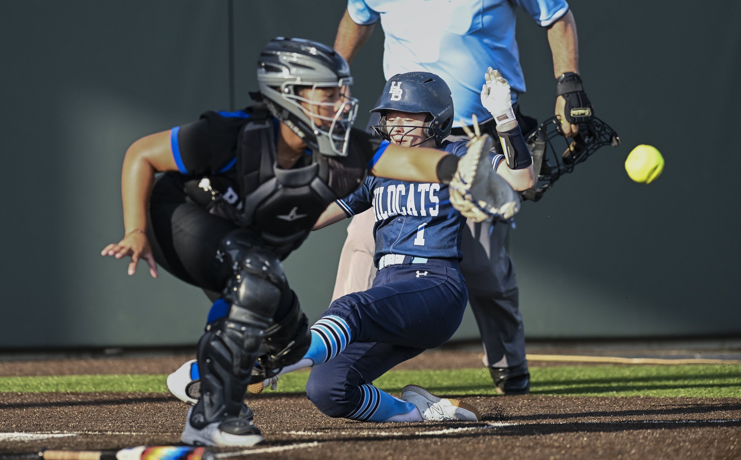 PREP SOFTBALL: Har-Ber builds advantage, holds on to defeat Rogers - Vimarsana News