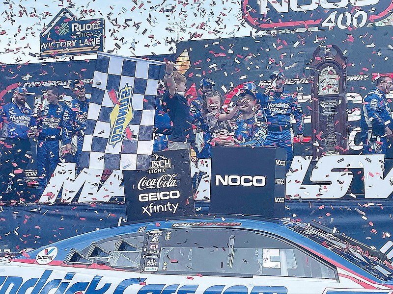 Larson Pulls Away From Logano To Win At Martinsville | Jefferson City ...