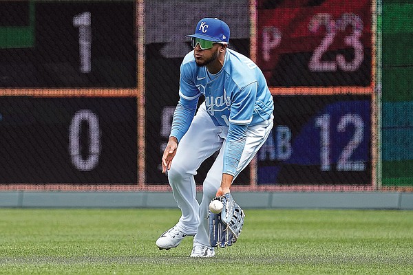 Grissom's RBI pushes Braves past Royals 5-4 - Vimarsana News