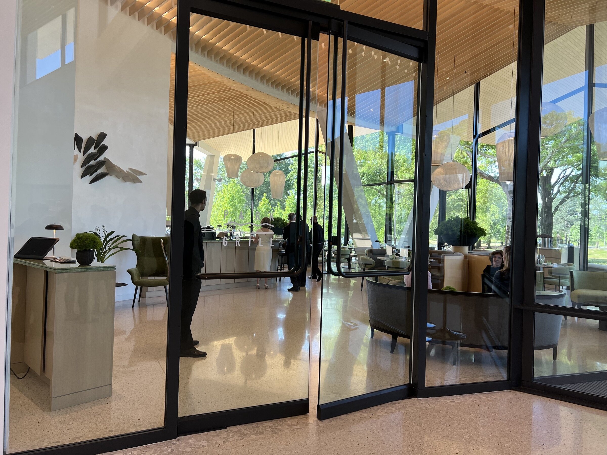 RESTAURANT TRANSITIONS: Mittelman takes charge at Lonoke's Grumpy Rabbit; Herron is chef at Arkansas Museum of Fine Art's new Park Grill - Vimarsana News