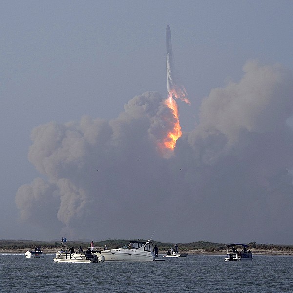 SpaceX Starship explodes minutes into first test flight - Vimarsana News