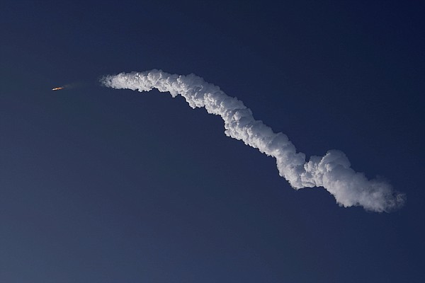 SpaceX giant rocket explodes minutes after launch from Texas SpaceX giant rocket explodes minutes after launch from Texas
