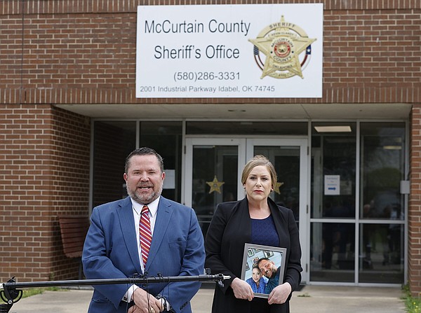 Suit filed against sheriff in mans death Suit filed against sheriff in mans death