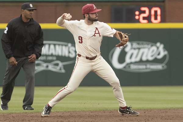 WholeHogSports - SEC Baseball Report: Mississippi teams struggle