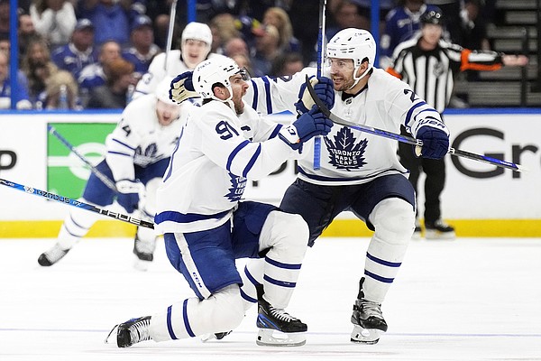 NHL Capsules Tavares scores in OT as Leafs beat Lightning to advance NHL Capsules Tavares scores in OT as Leafs beat Lightning to advance