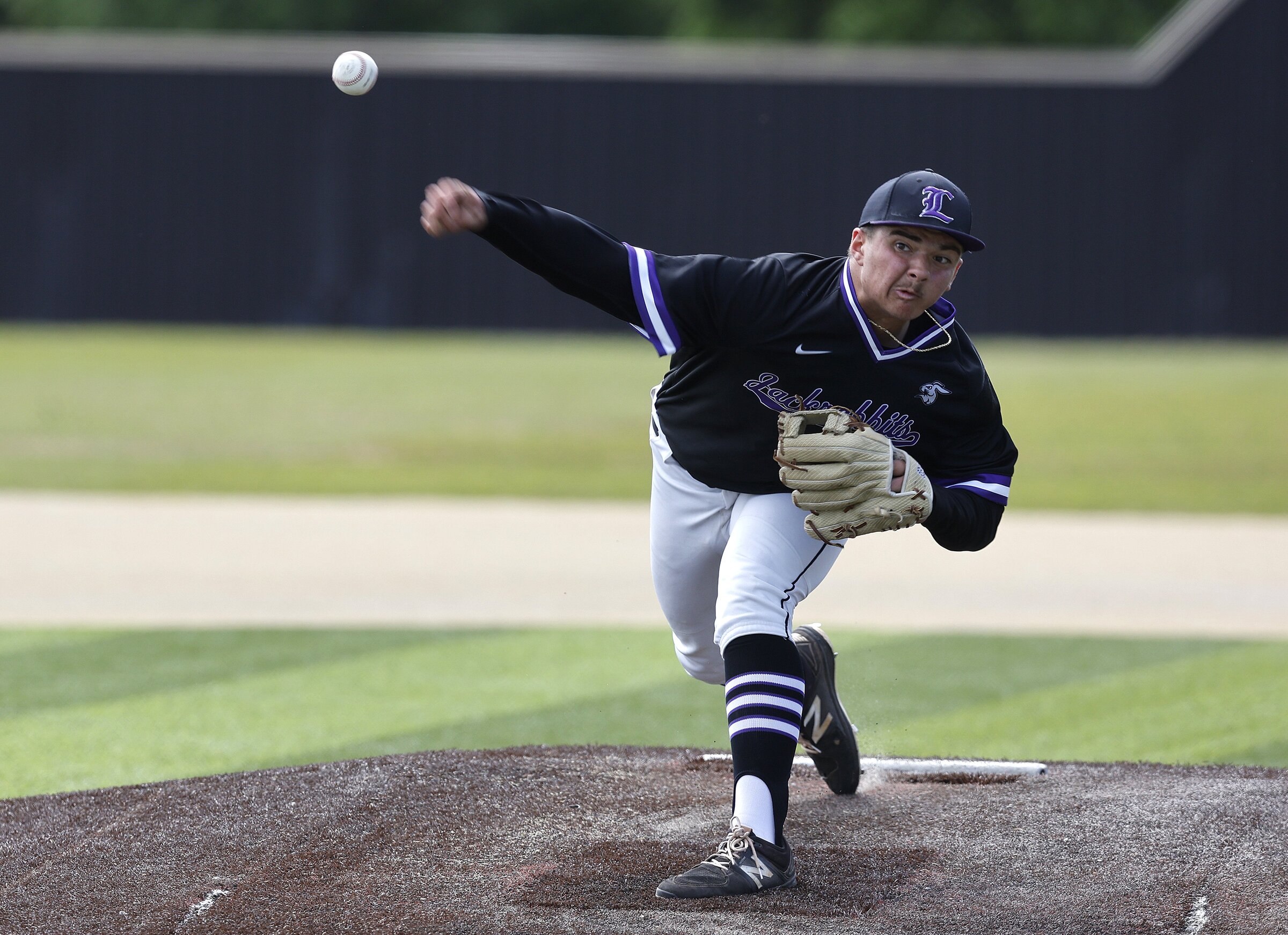 PREP BASEBALL AND SOFTBALL: Eaves' no-hitter advances Lonoke - Vimarsana News