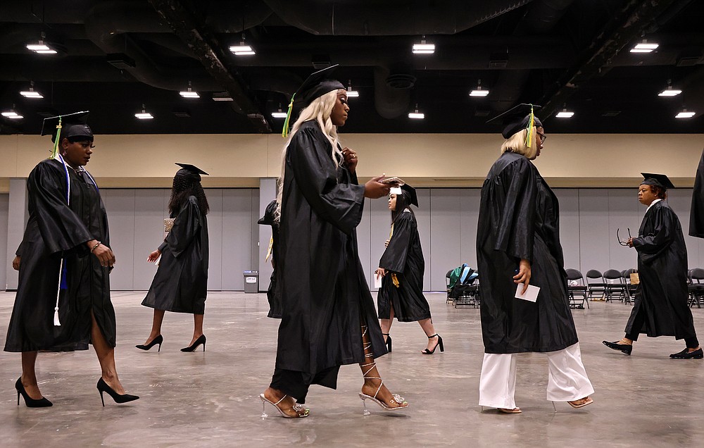 Philander Smith College Graduation The Arkansas DemocratGazette