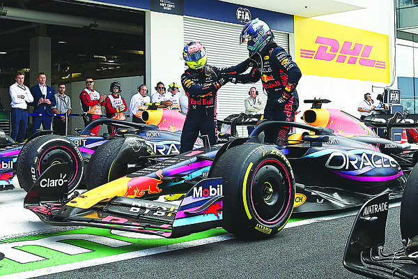 Verstappen keeps F1 team undefeated with win in Miami