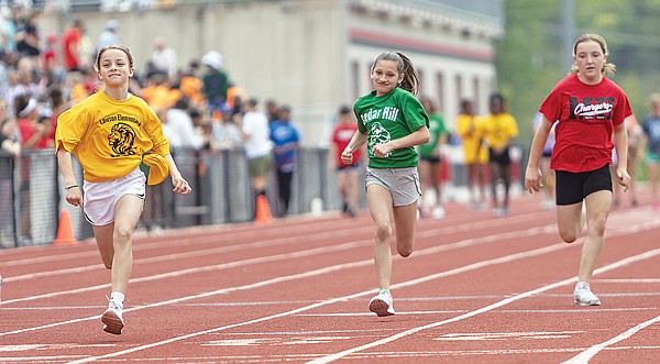 Lawson sweeps boys and girls titles at the Little Olympics - Vimarsana News