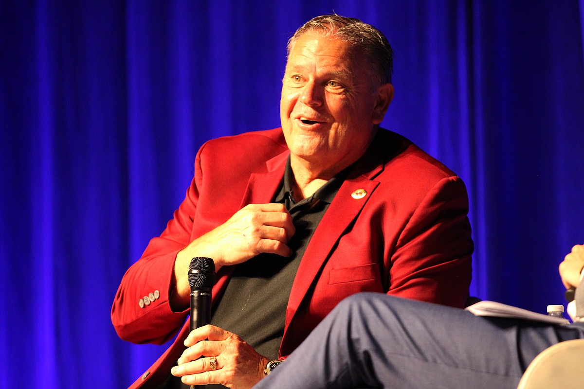 Pittman talks Hogs’ challenges, strengths during El Dorado visit | El ...