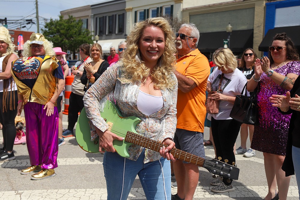 Ringgold, celebrates Dolly Days on Saturday, May 13, 2023