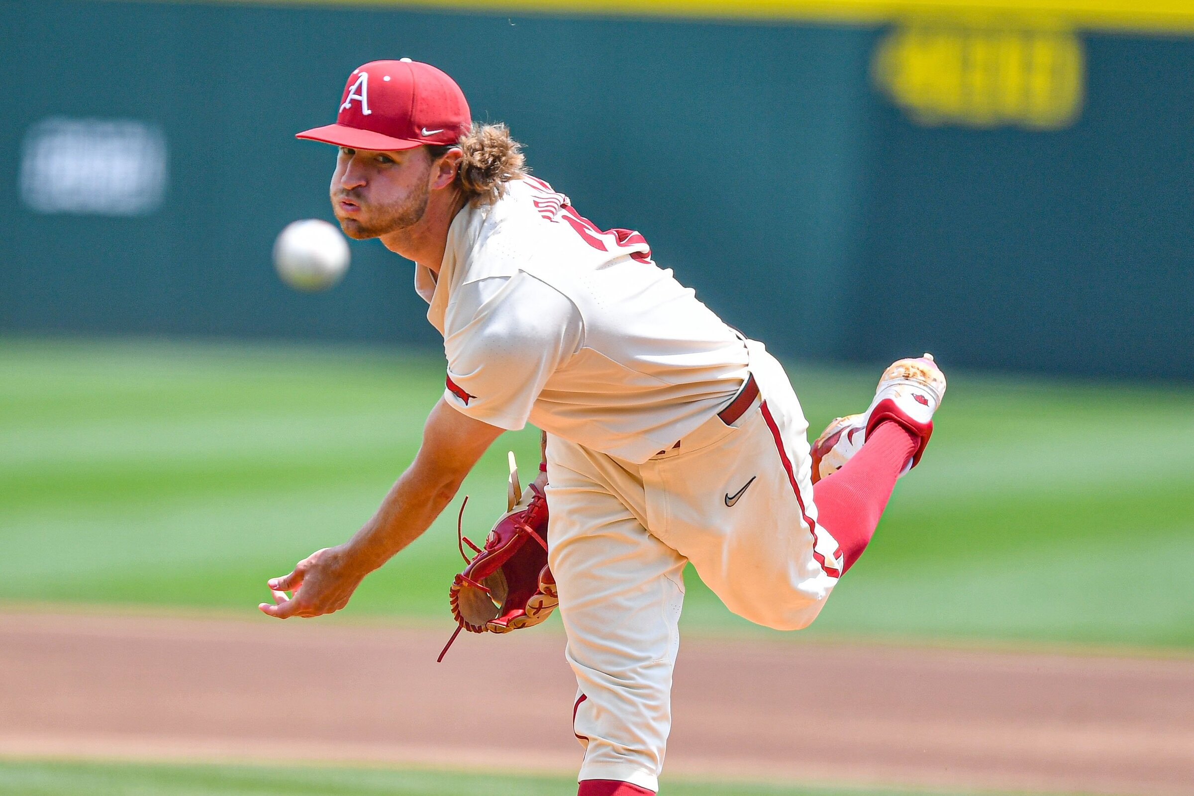 LIVE UPDATES: Arkansas at Vanderbilt Game 3