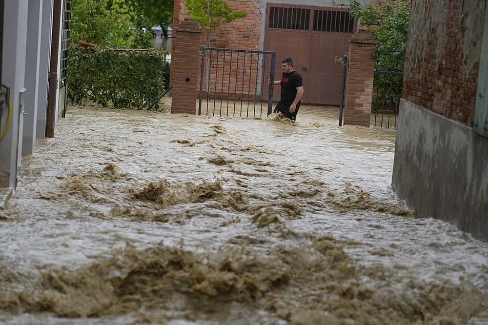 Italian flooding kills 8; thousands flee Northwest Arkansas DemocratGazette
