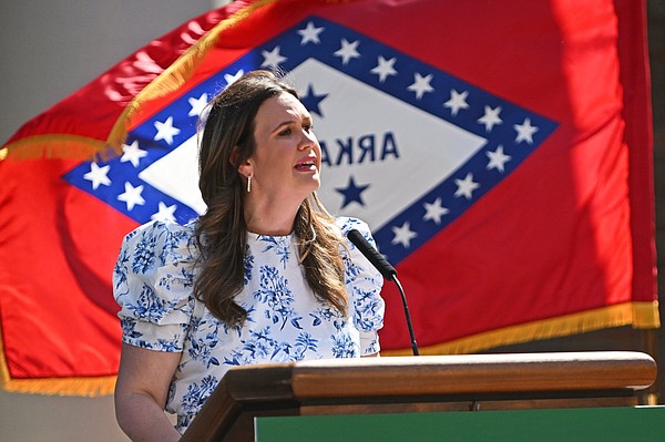 Arkansas Gov. Sarah Huckabee Sanders Orders Flags To Be Flown At Half ...