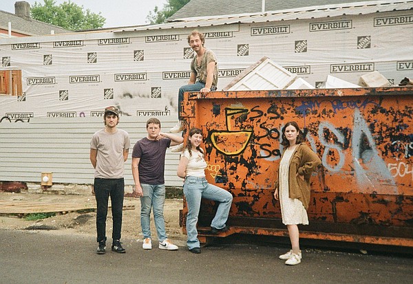 Indie rockers Wednesday to play at Stickyz Friday - Vimarsana News