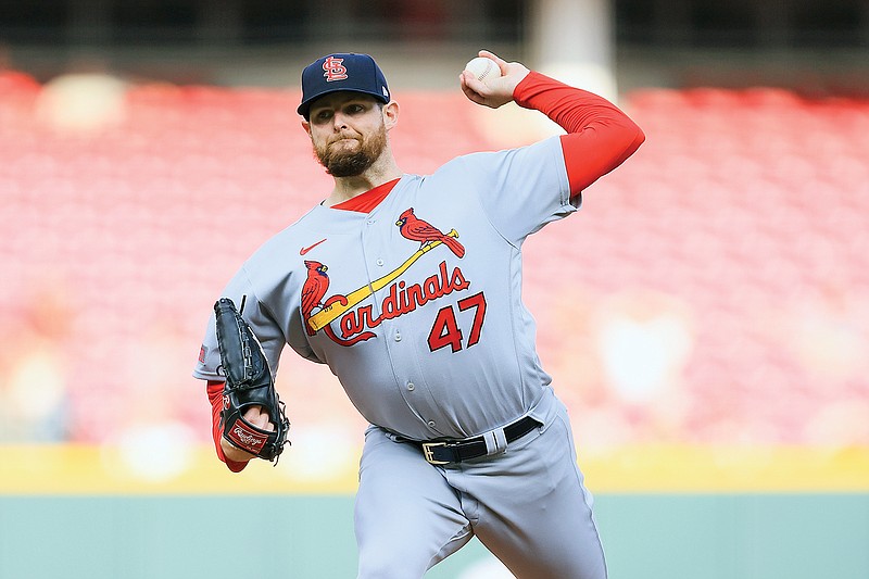 Cardinals pitchers throw live batting practice