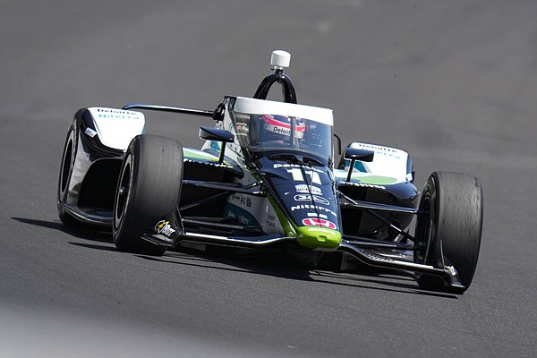 Ganassi team fast on dicey Carb Day - Vimarsana News