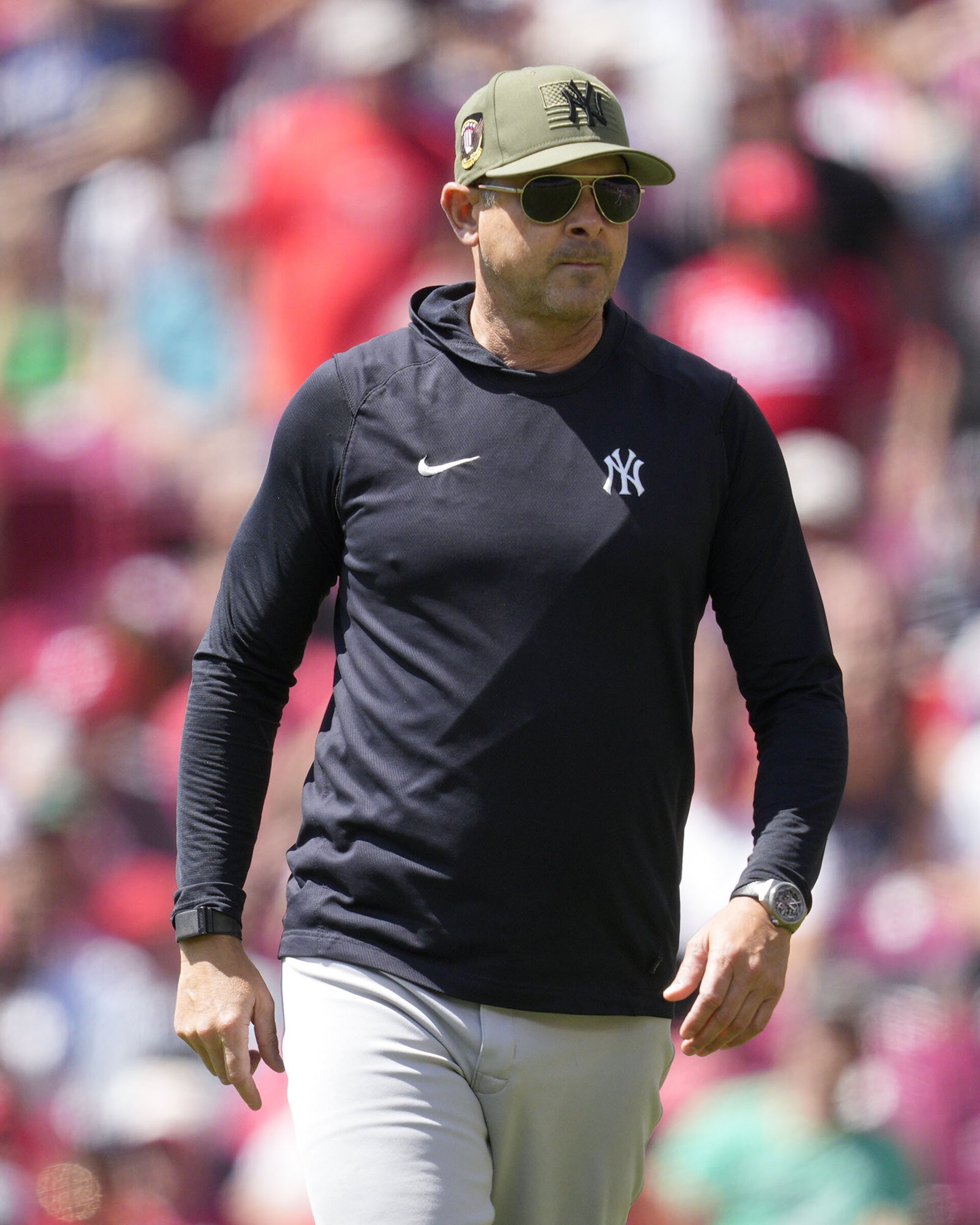 Yankees' Aaron Boone suspended 1 game by MLB for conduct toward