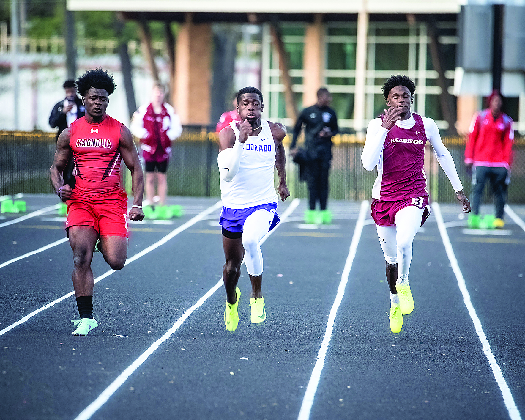 Burns burns up track to claim award - Vimarsana News