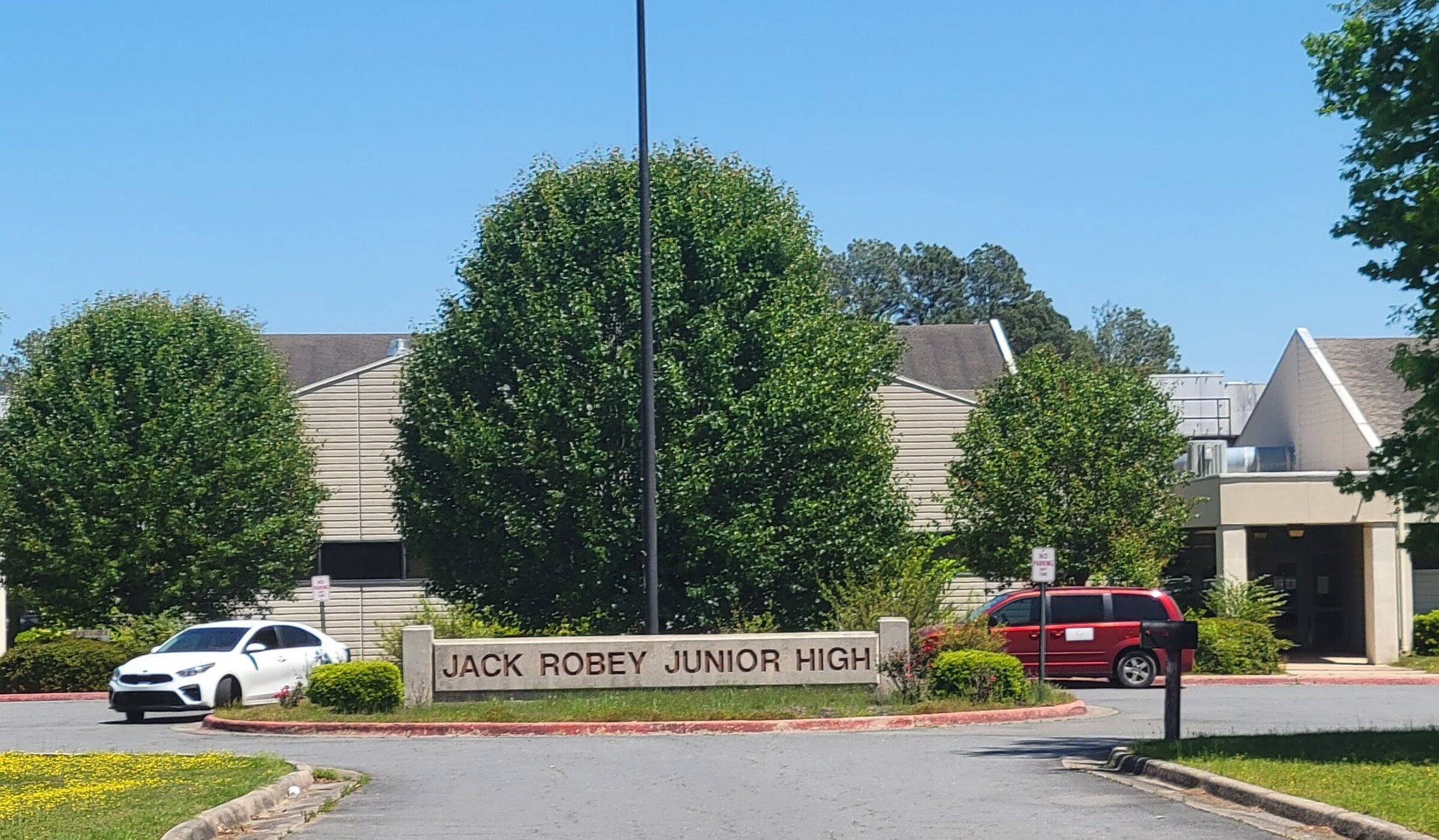 CLASS OF 2023: Jack Robey to close after 37 years