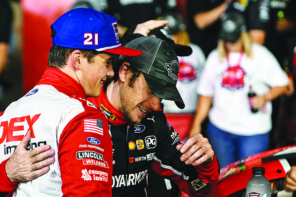 Blaney wins at Charlotte to end long losing streak Blaney wins at Charlotte to end long losing streak