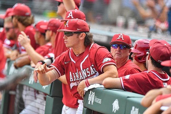 WholeHogSports - Report links Hogs to Texas Tech catcher