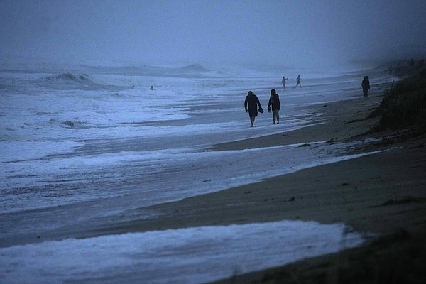Here comes El Nino: It's early, likely to be big, sloppy and add even more heat to a warming world - Vimarsana News