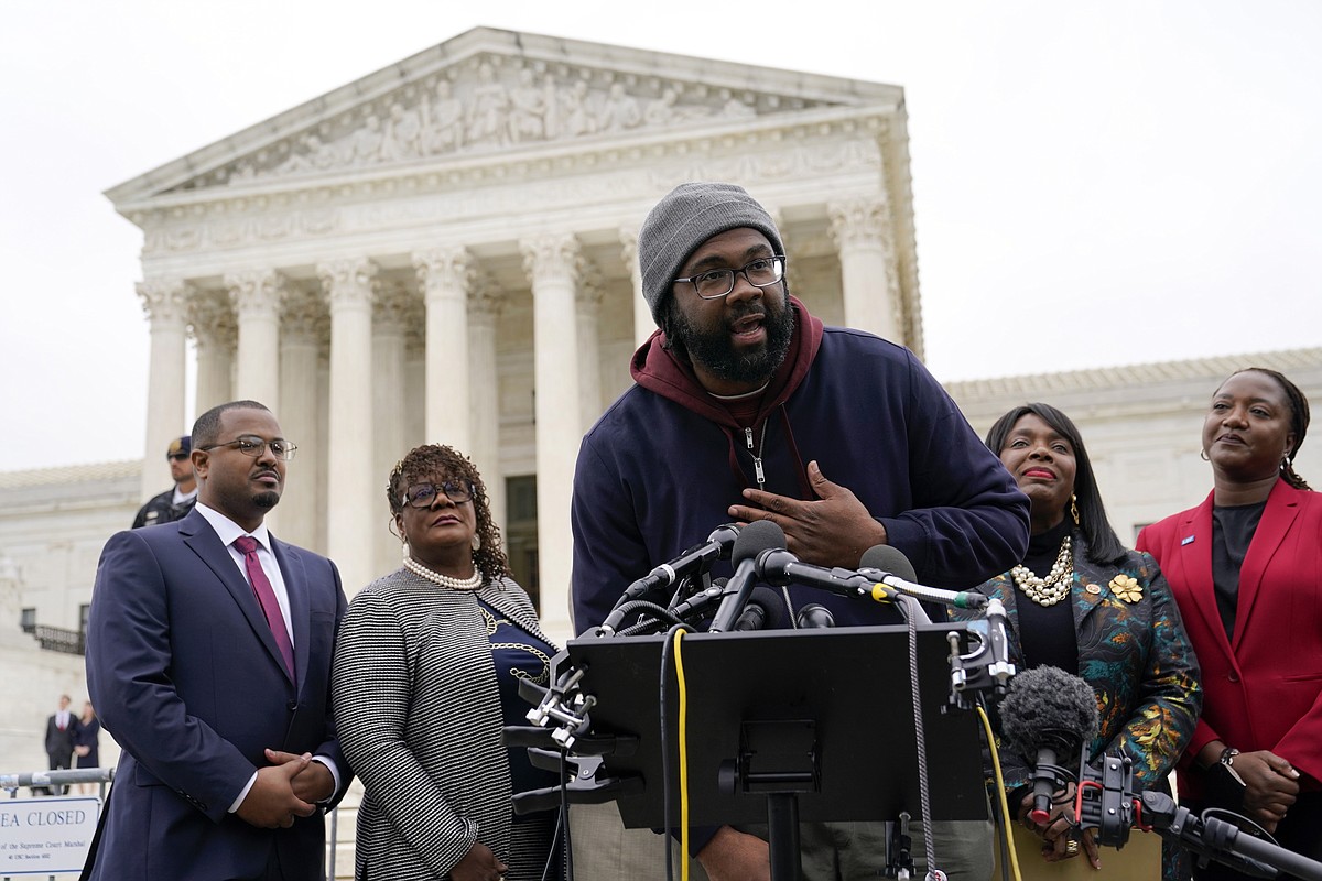 Supreme Court rules in favor of Black voters in Alabama redistricting ...