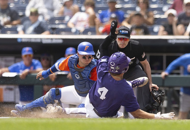 Florida comes from behind to beat Virginia 6-5 in the College World Series