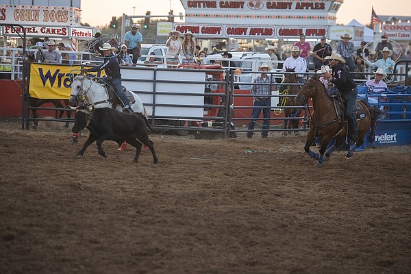 RODEO: Tough night for team ropers - Vimarsana News