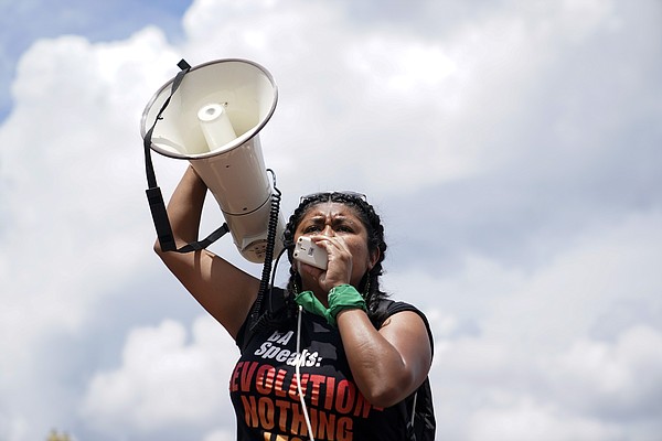 One year later, the Supreme Court's abortion decision is both scorned and praised - Vimarsana News