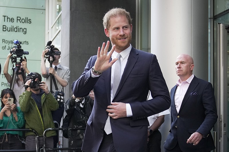 Prince Harry seeks $406,000 in phone hacking lawsuit against British ...