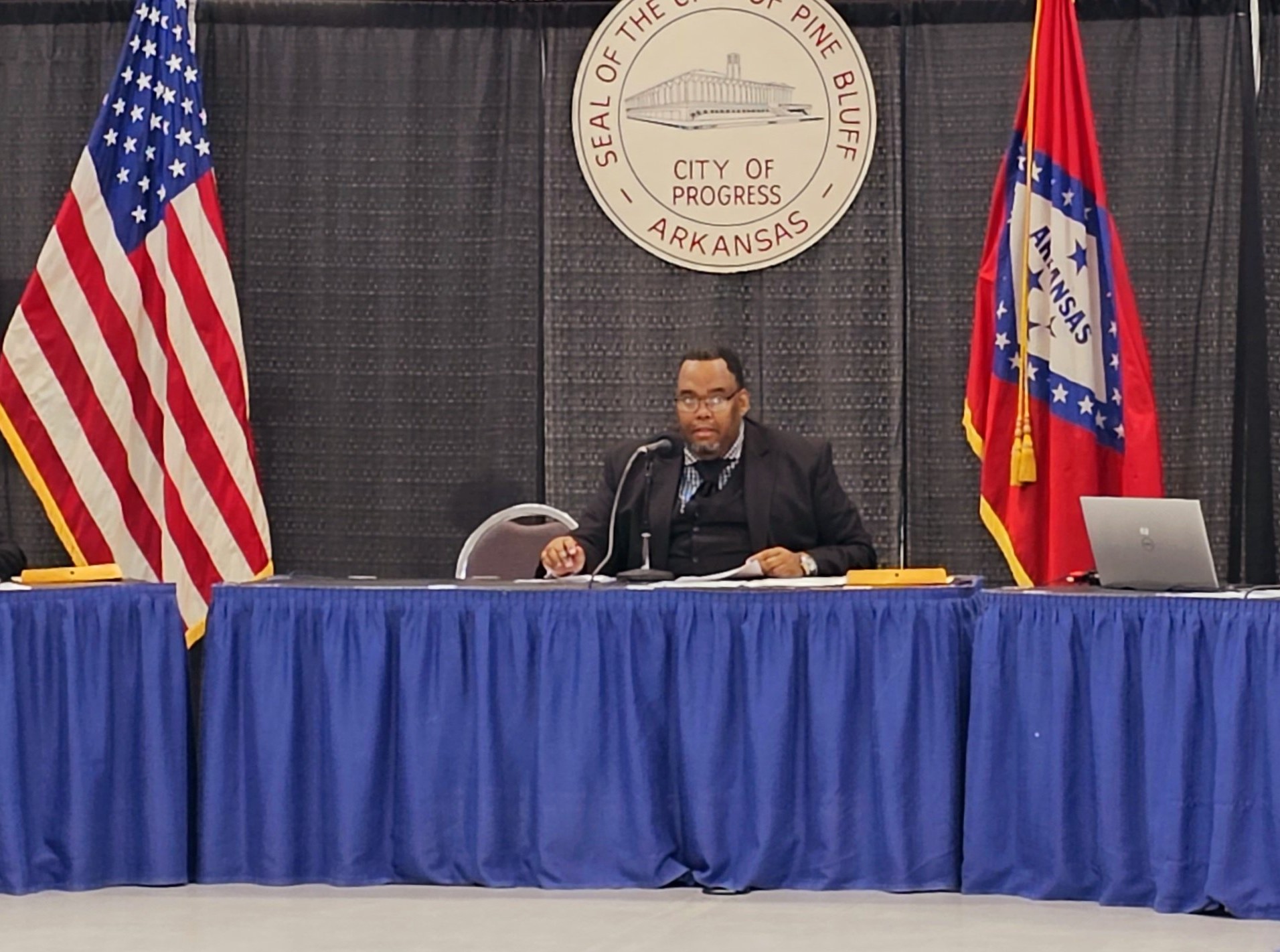 Financial records access splits Pine Bluff Administration Committee