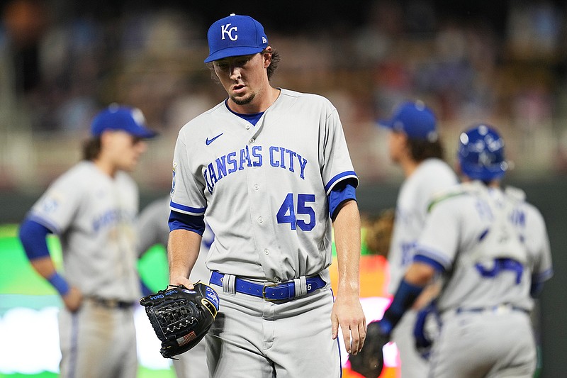 Minnesota Twins beat Kansas City Royals 8-4