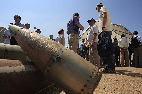 Sources say US to give Ukraine cluster bombs Sources say US to give Ukraine cluster bombs