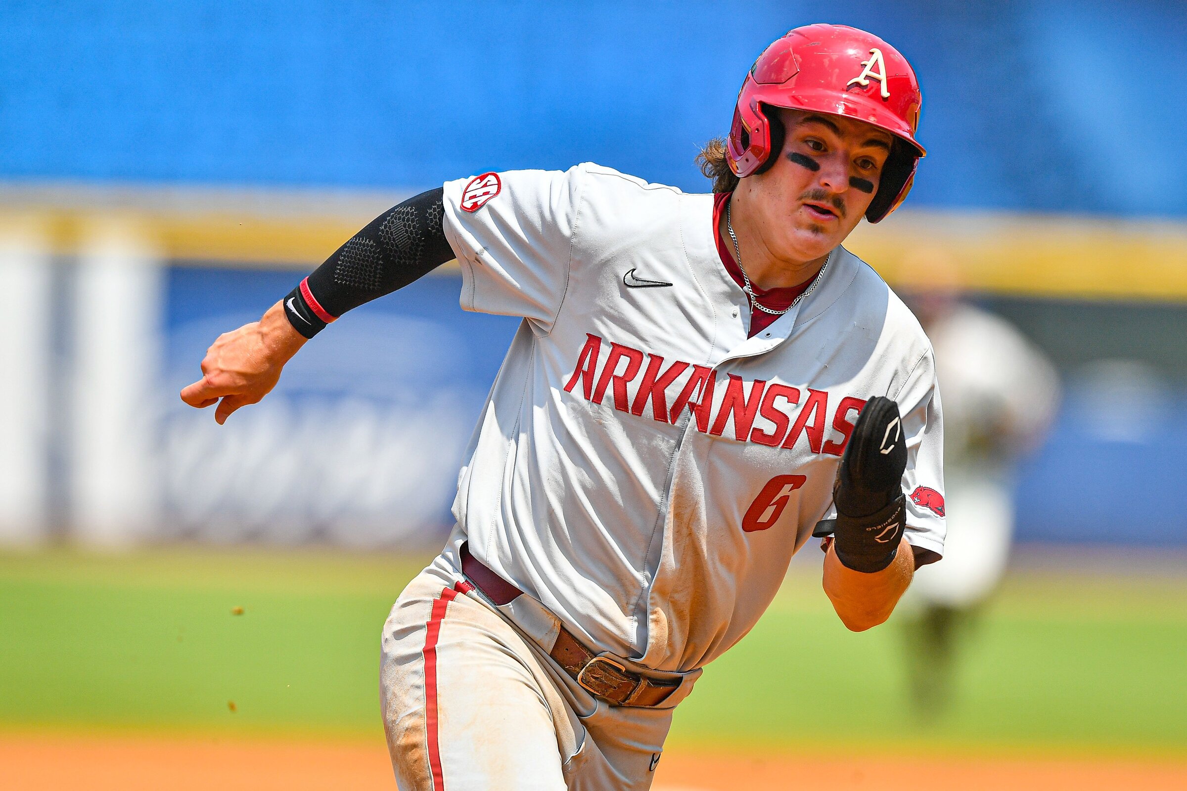 Red Sox Choose Arkansas Outfielder With 7th Pick In MLB Draft