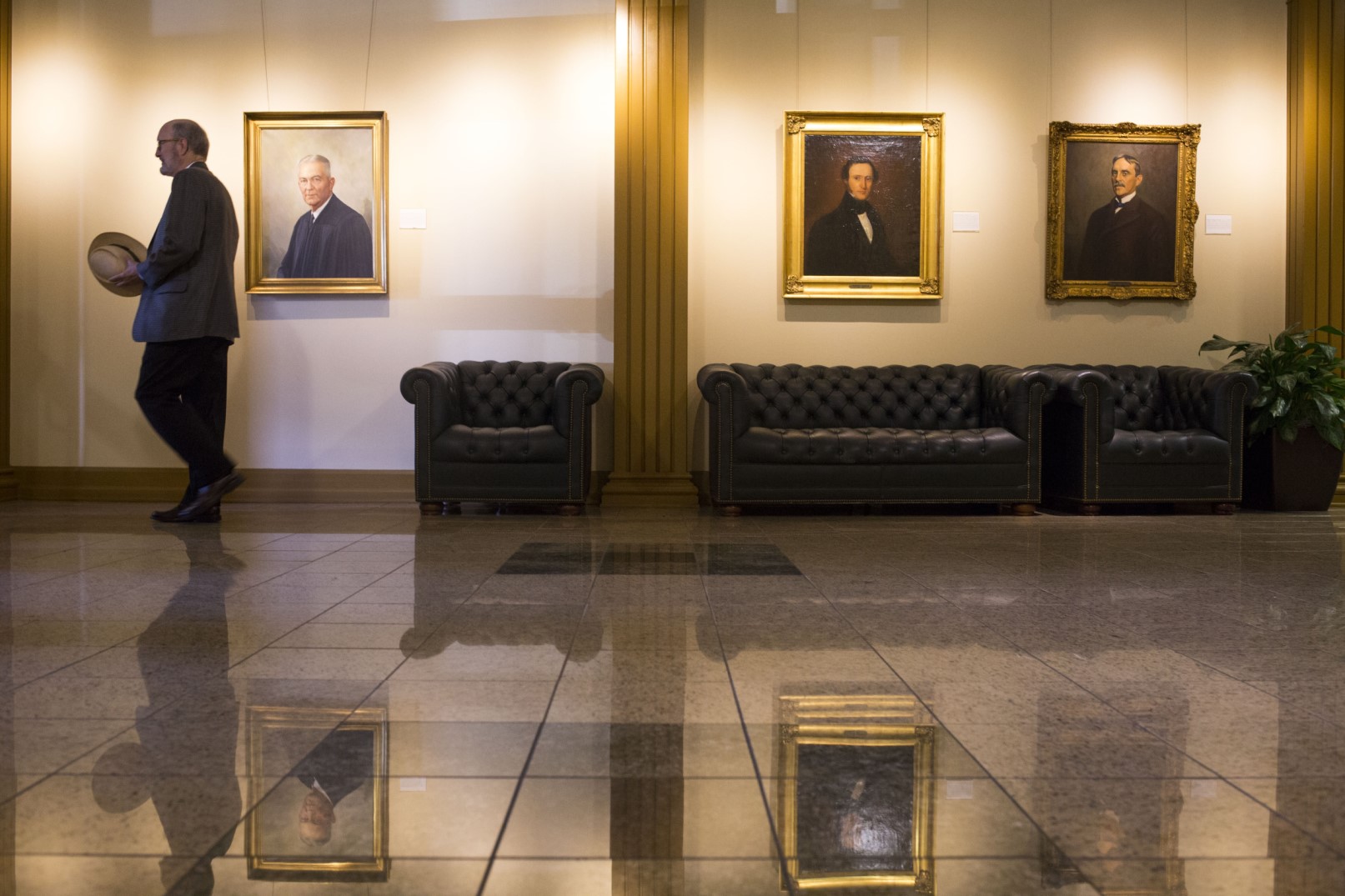 Arkansas Supreme Court to close office responsible for providing ethics opinions to Arkansas lawyers - Vimarsana News