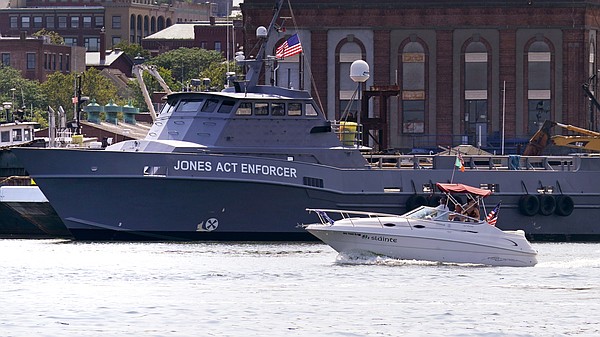 American boat patrols waters around new offshore wind farms to protect jobs - Vimarsana News