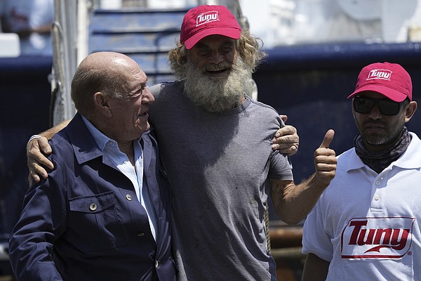 Rescued Australian man who was adrift 3 months in Pacific with dog 'grateful' to be alive - Vimarsana News