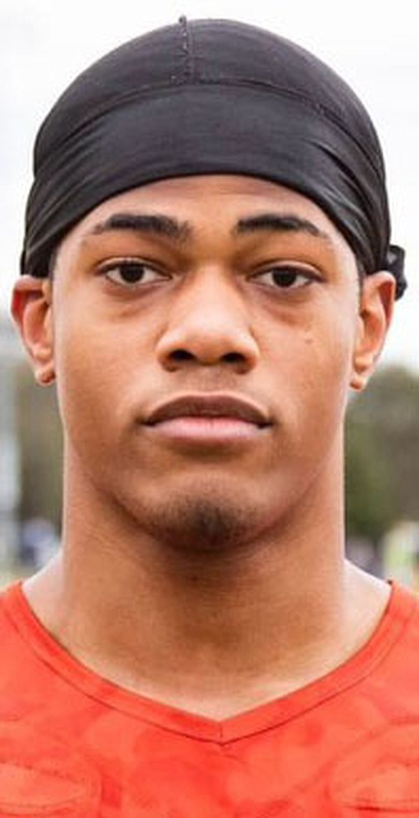 Another Georgian picks Razorbacks - Vimarsana News