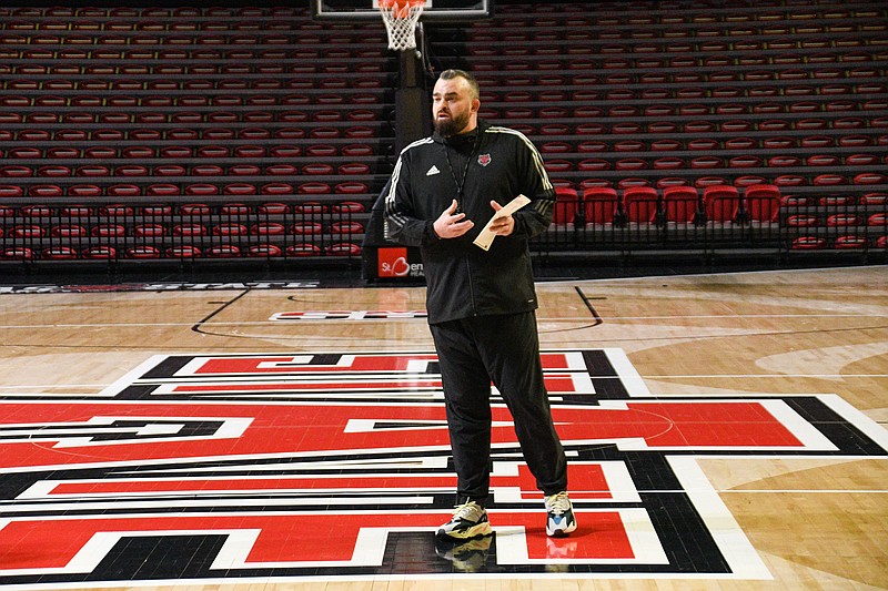First-year Arkansas State men's basketball coach Bryan Hodgson talks during one of the Red Wolves' summer practices in Jonesboro at First National Bank Arena (photo provided by Arkansas State athletics)