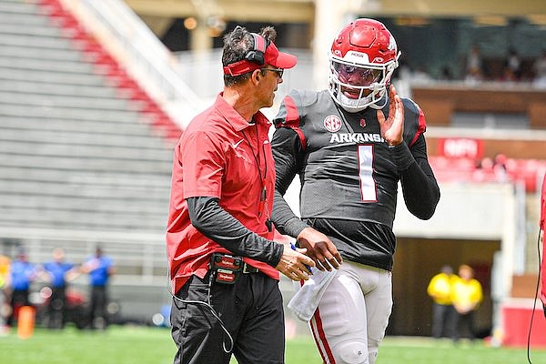 Razorback camp notebook: First football scrimmage on deck | Whole Hog ...