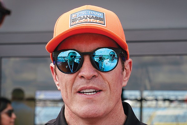 Dixon can tie Kanaan's IndyCar consecutive starts streak in Nashville - Vimarsana News