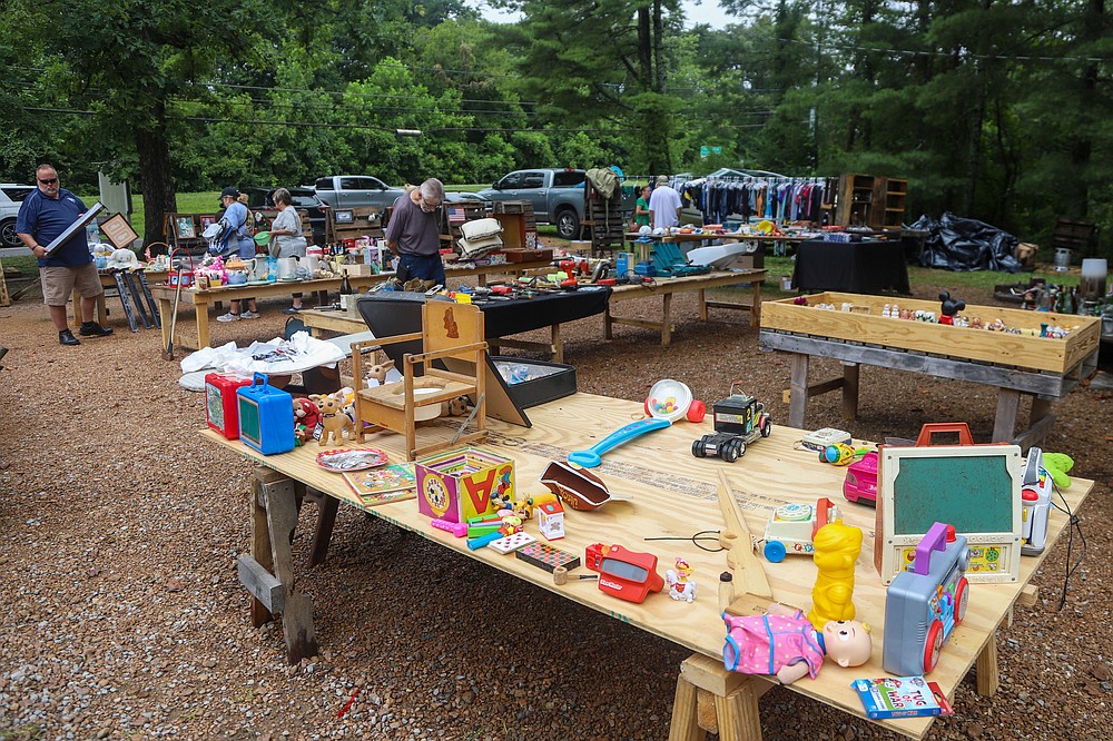 The 127 'World’s Longest' Yard Sale Chattanooga Times Free Press