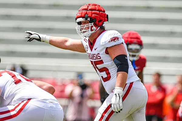 WholeHogSports - Jackson at his best when pressure on