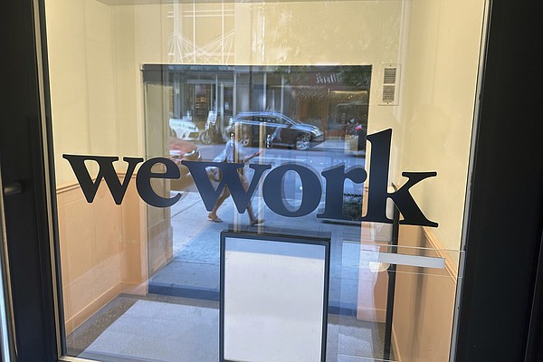 WeWork sounds the alarm, prompting speculation around the company's future - Vimarsana News