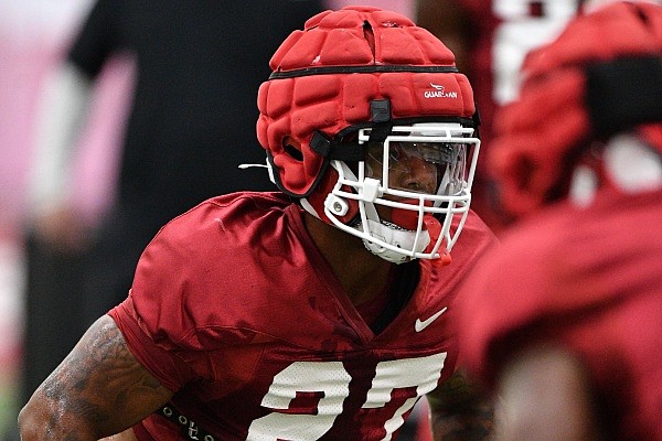 Hudson Clark Separates Himself from Other Arkansas CBs in Fall Camp